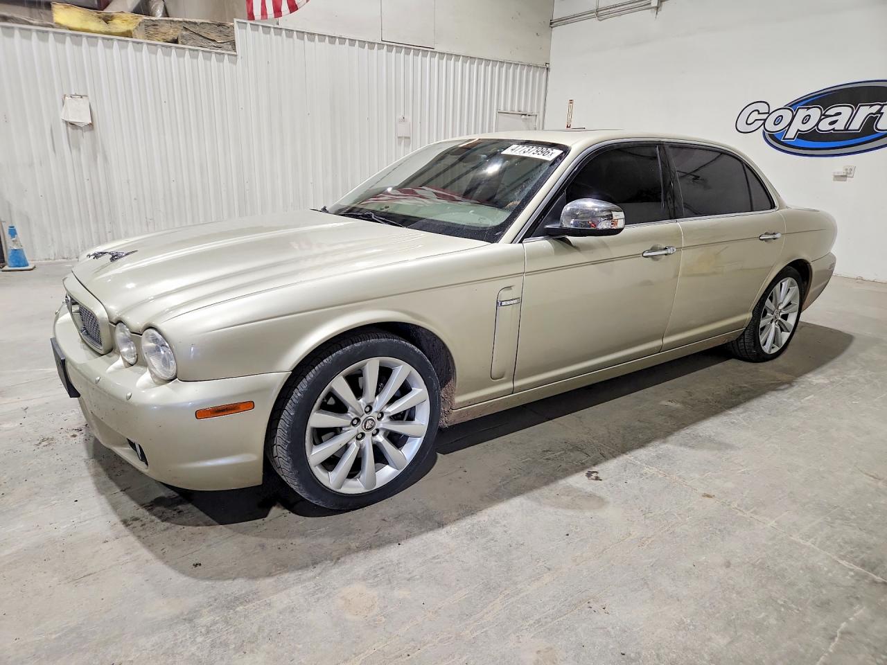 2008 JAGUAR XJ8