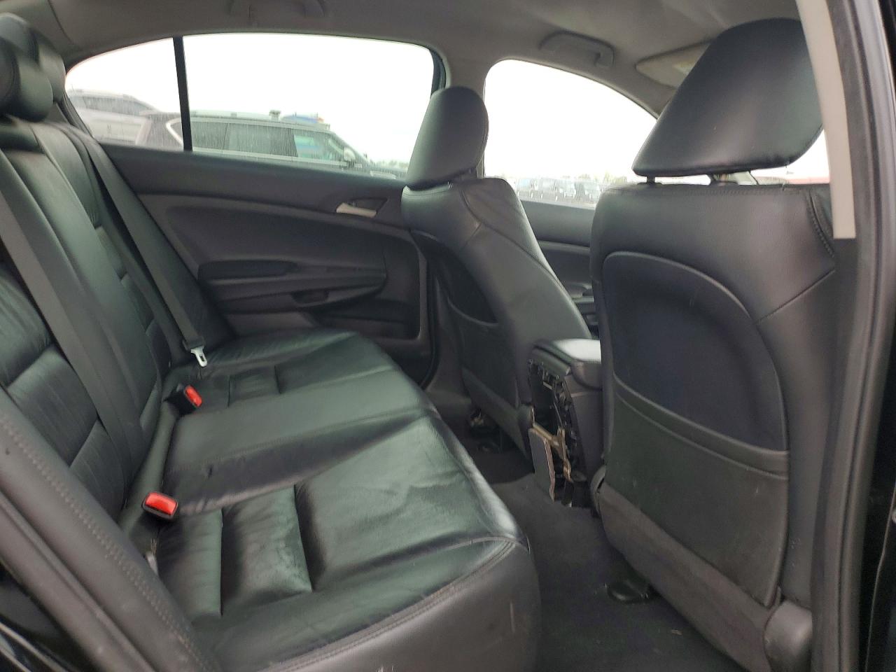 2012 HONDA ACCORD SE photo 28
