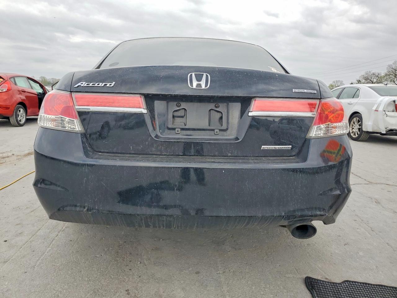 2012 HONDA ACCORD SE photo 16