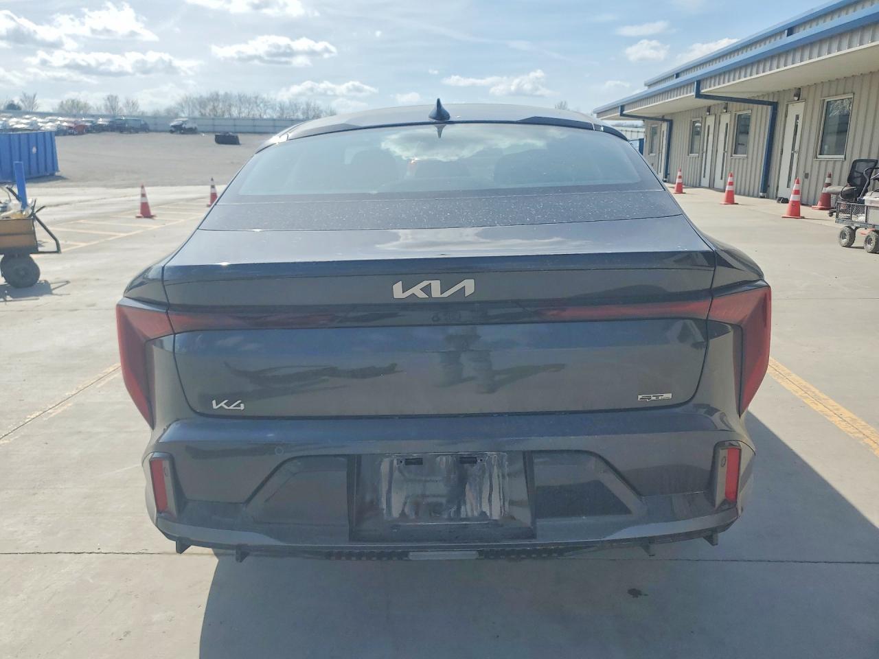 2025 KIA K4 GT-LINE TURBO photo 6