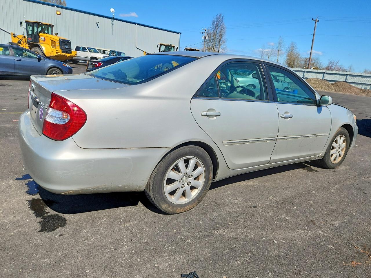 2003 TOYOTA CAMRY XLE photo 7