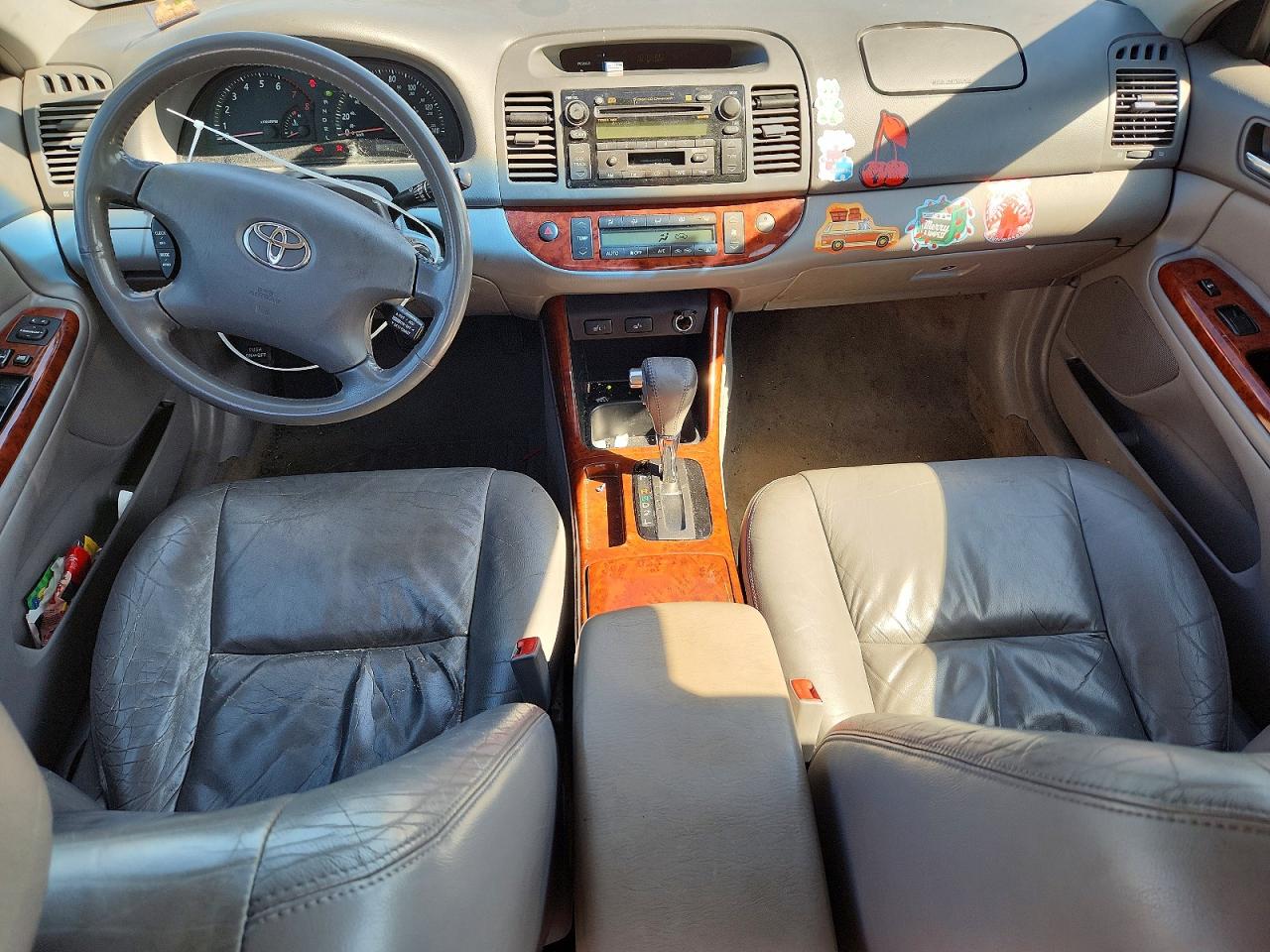 2003 TOYOTA CAMRY XLE photo 22