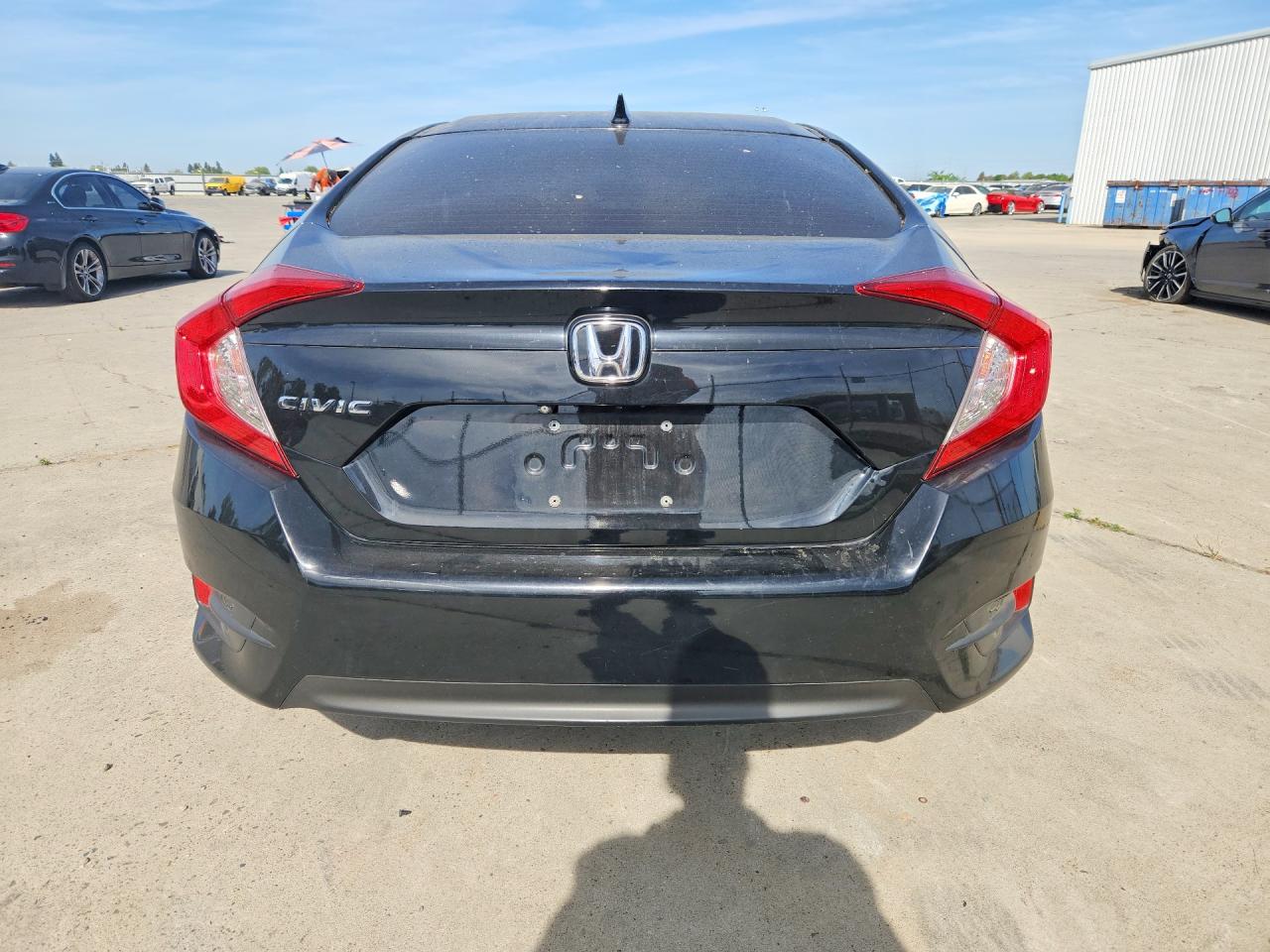 2017 HONDA CIVIC EX photo 16