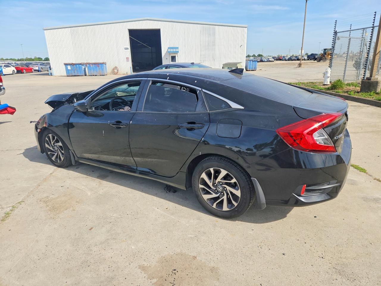 2017 HONDA CIVIC EX photo 4