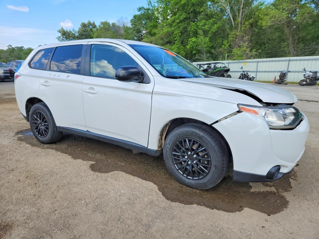 2014 MITSUBISHI OUTLANDER ES photo 4