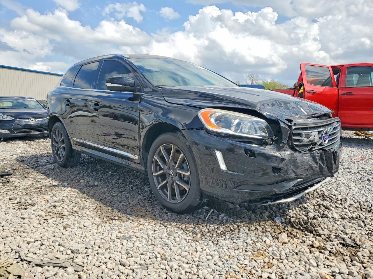 2016 VOLVO XC60 T5 PLATINUM photo 7