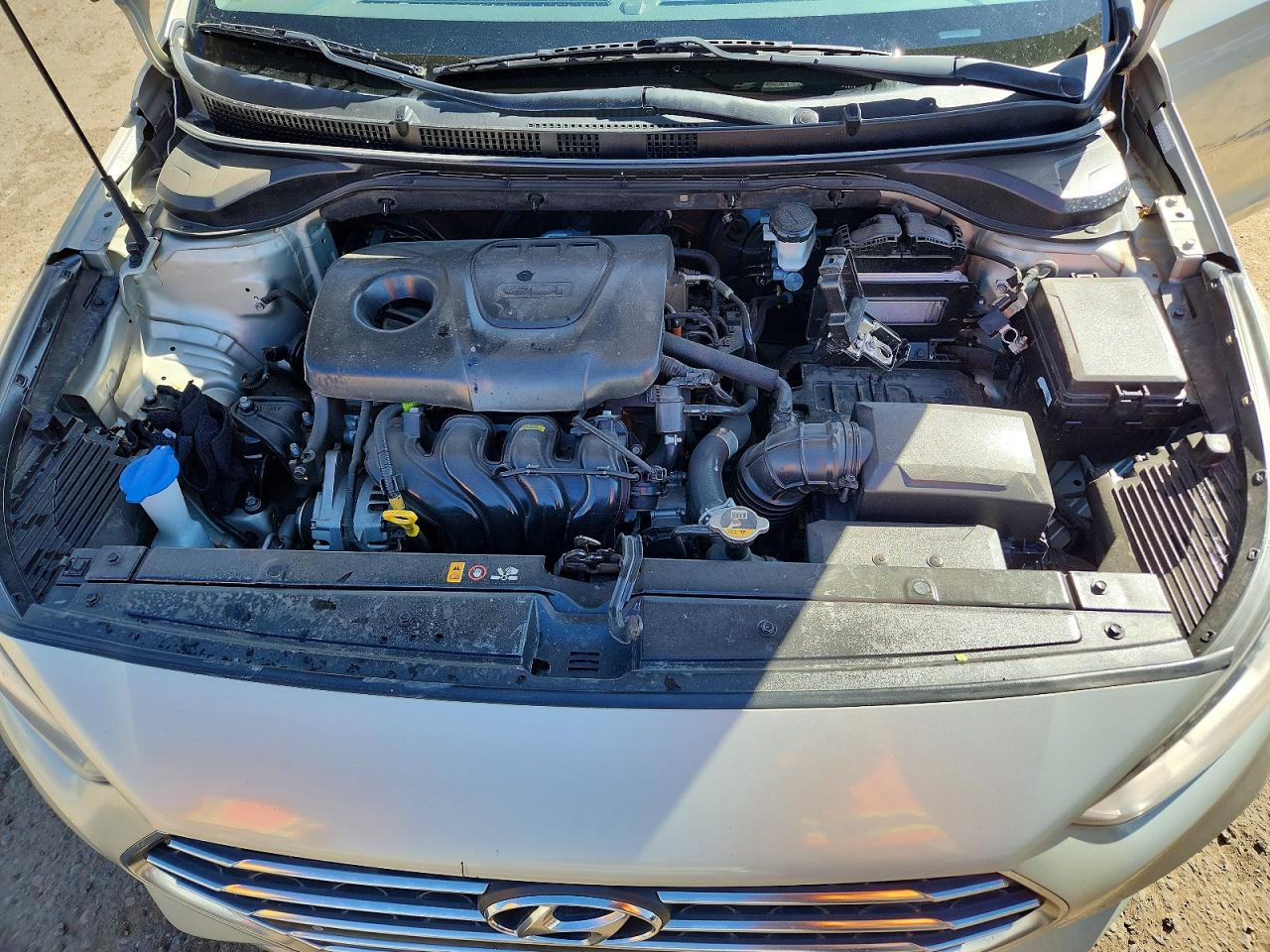 2019 HYUNDAI ACCENT SE photo 31