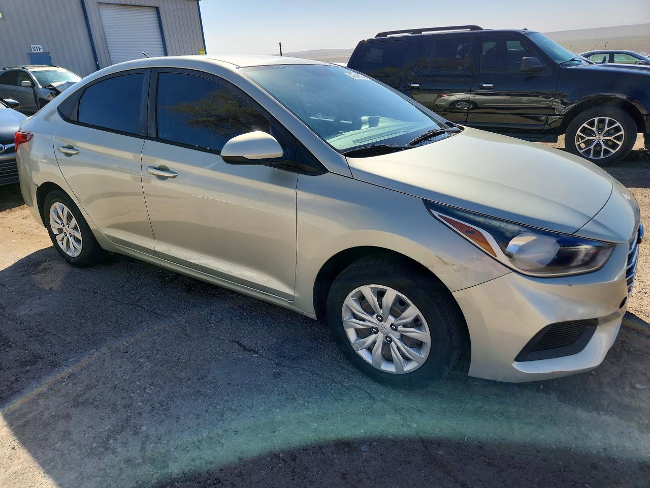 2019 HYUNDAI ACCENT SE photo 10