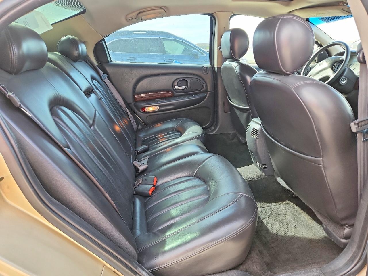 2000 CHRYSLER 300M photo 19