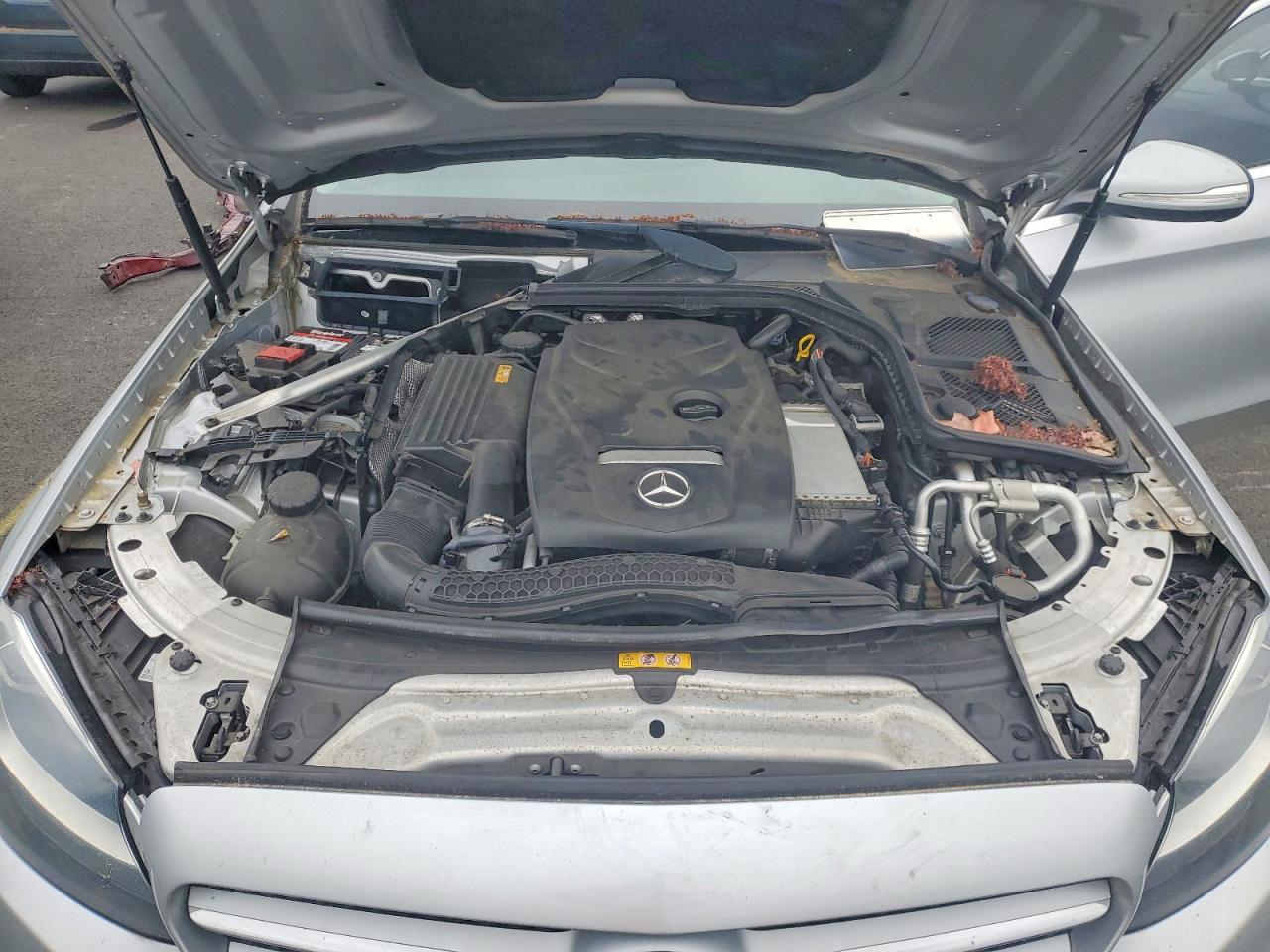 2015 MERCEDES-BENZ C 300 photo 31