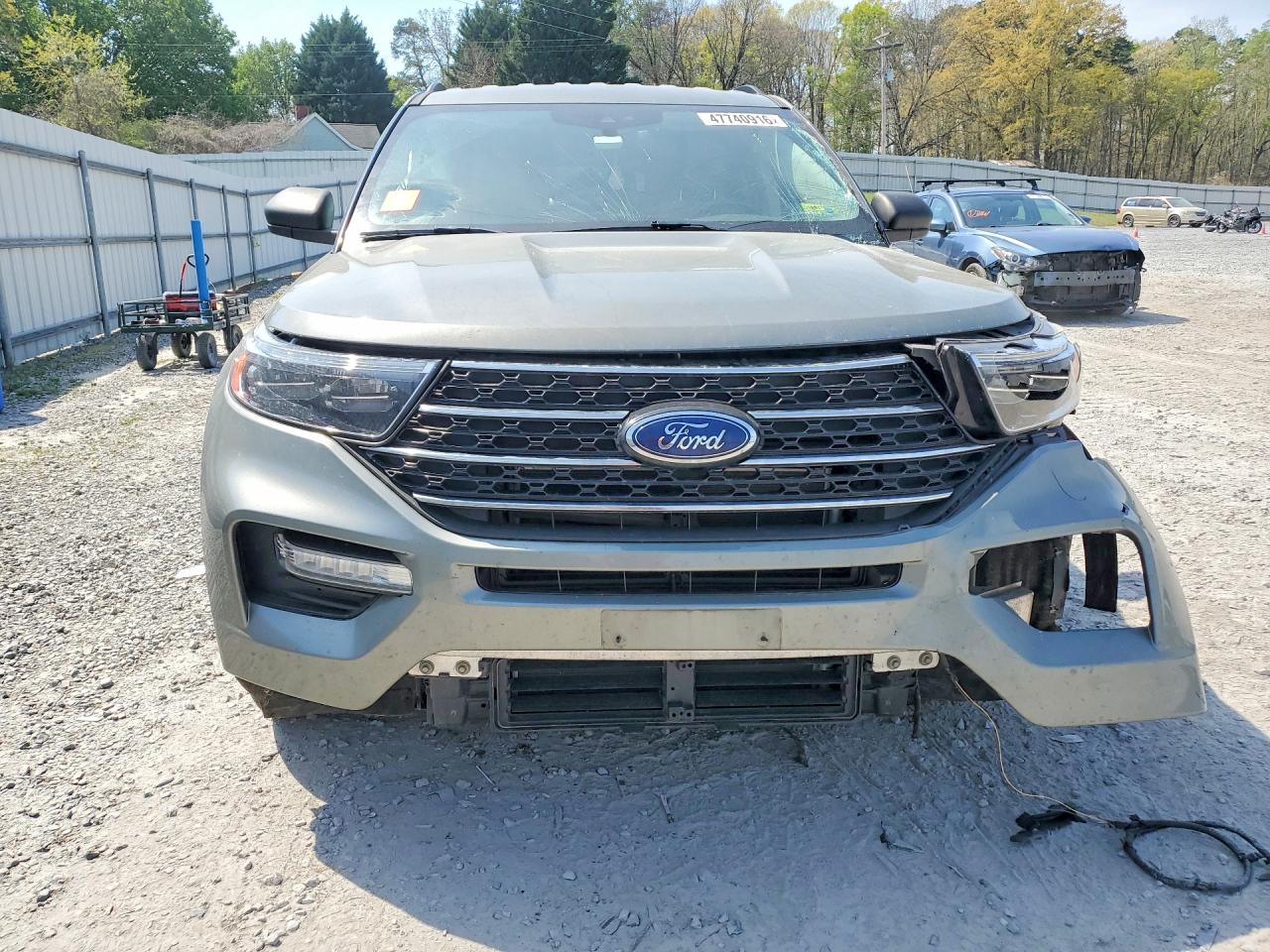 2020 FORD EXPLORER XLT photo 5