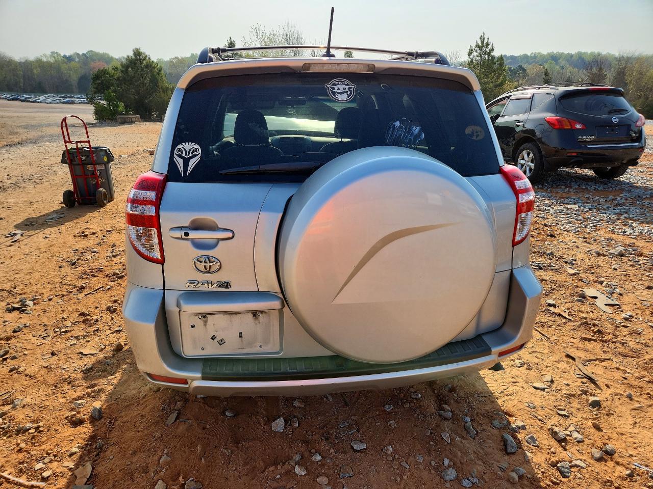 2012 TOYOTA RAV4 LIMITED photo 11