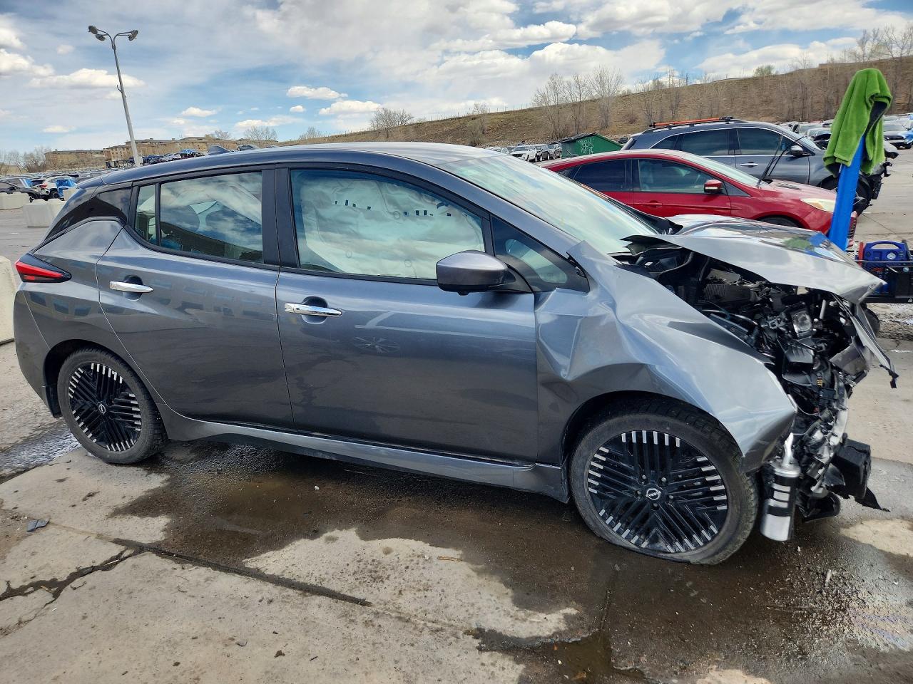 2025 NISSAN LEAF SV PLUS photo 7