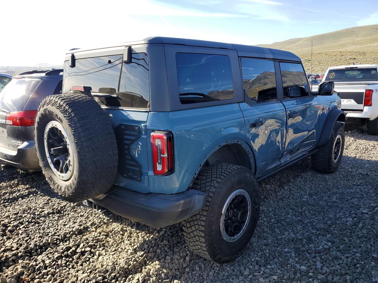 2021 FORD BRONCO BASE photo 3