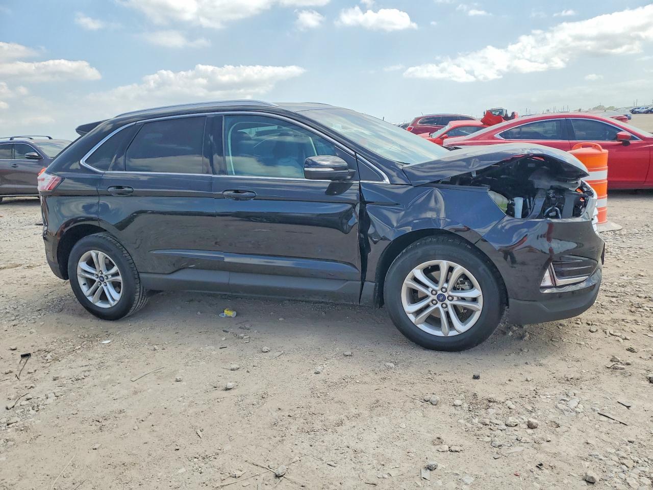 2020 FORD EDGE SEL photo 4