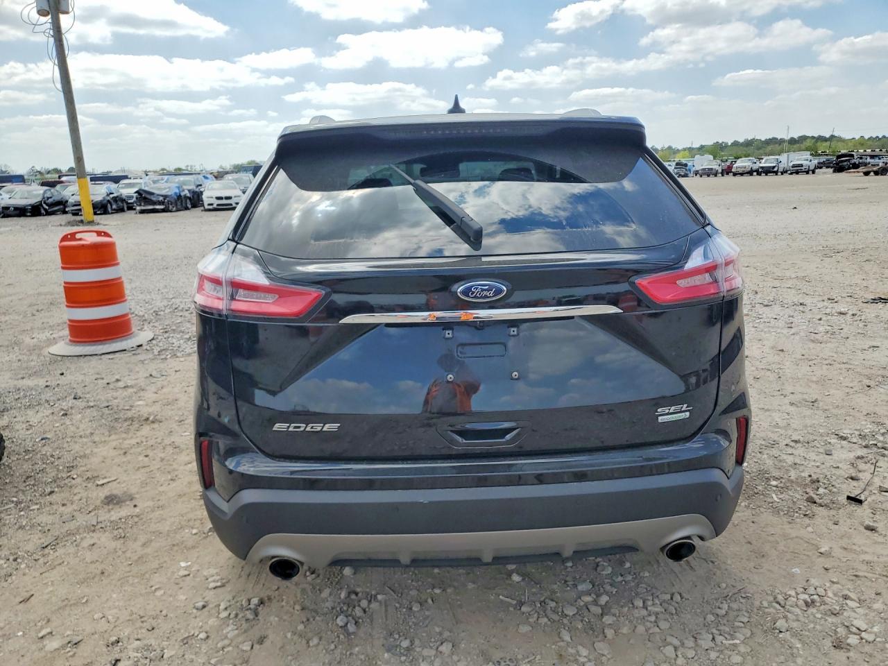 2020 FORD EDGE SEL photo 6