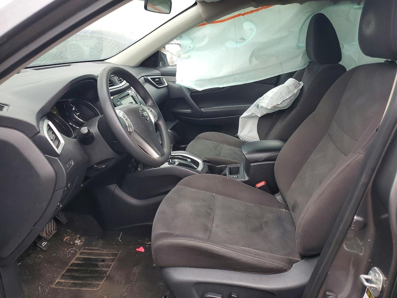2016 NISSAN ROGUE SV photo 13