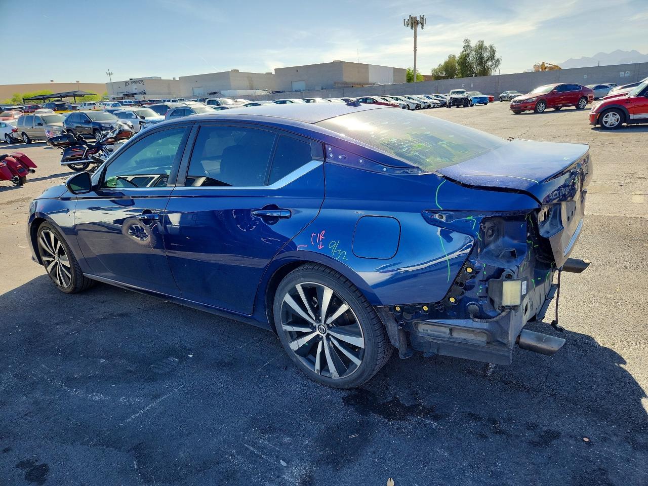 2019 NISSAN ALTIMA 2.5 SR photo 2