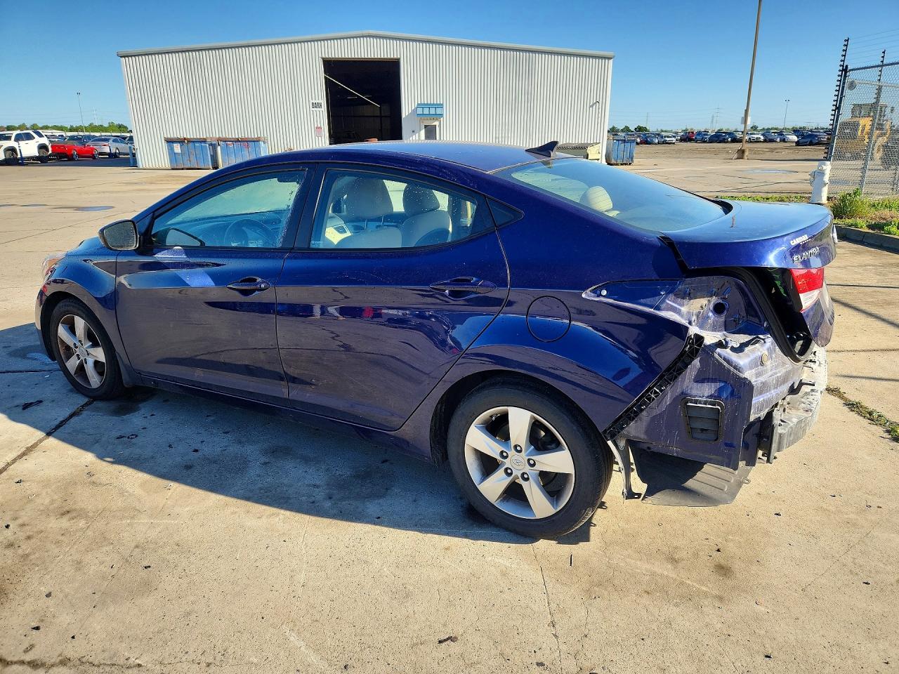 2013 HYUNDAI ELANTRA GLS photo 4