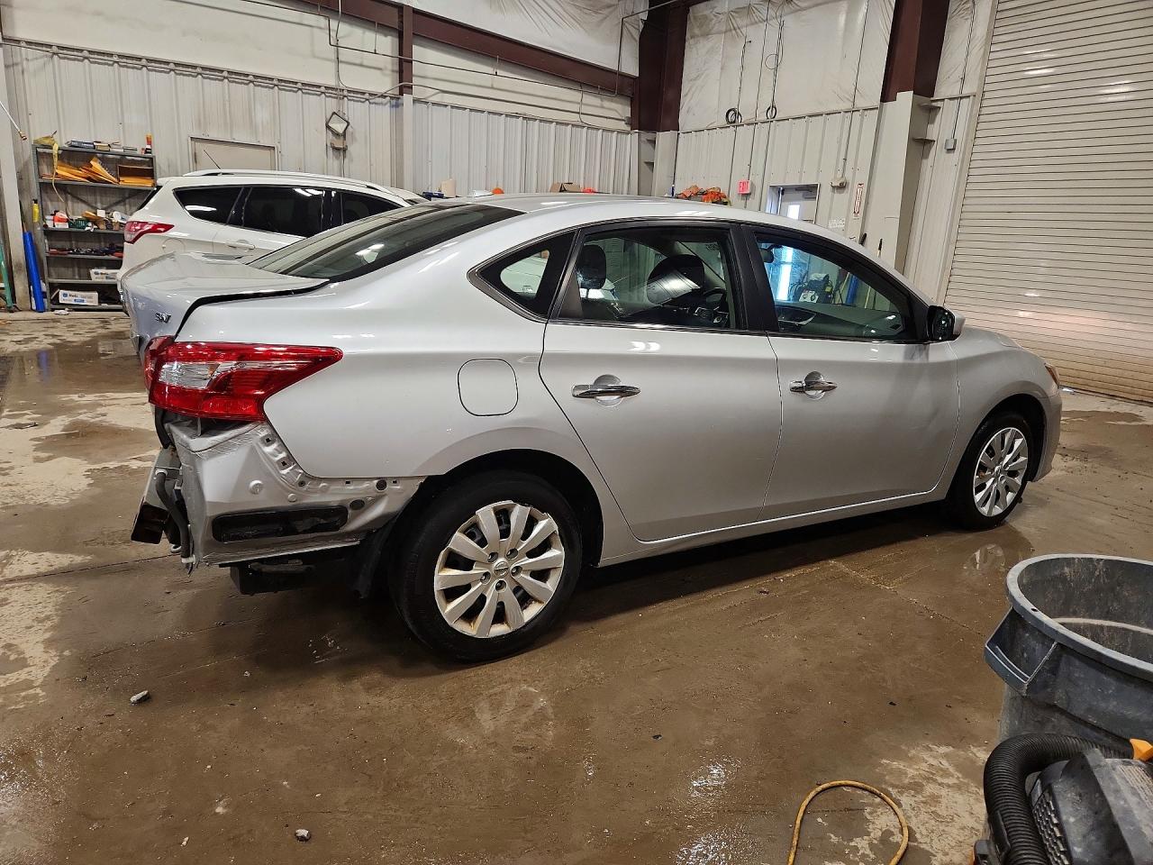 2017 NISSAN SENTRA SV photo 5