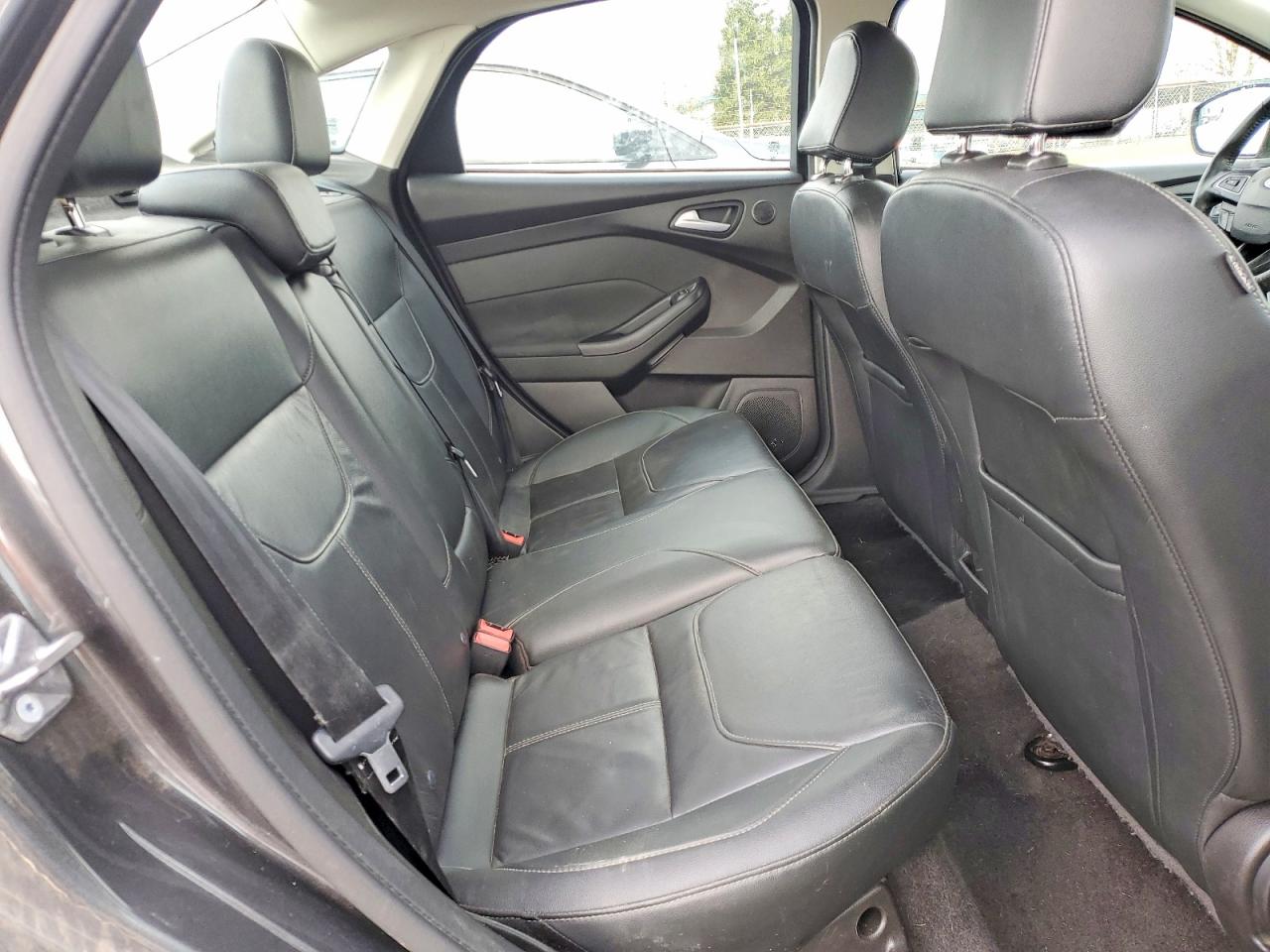 2017 FORD FOCUS TITANIUM photo 19