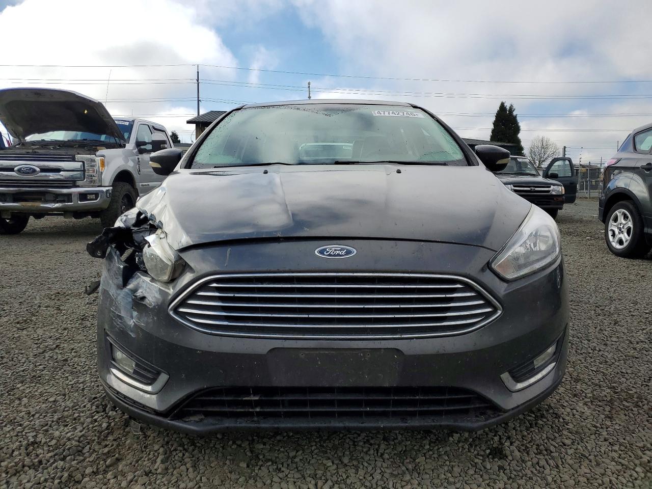 2017 FORD FOCUS TITANIUM photo 9