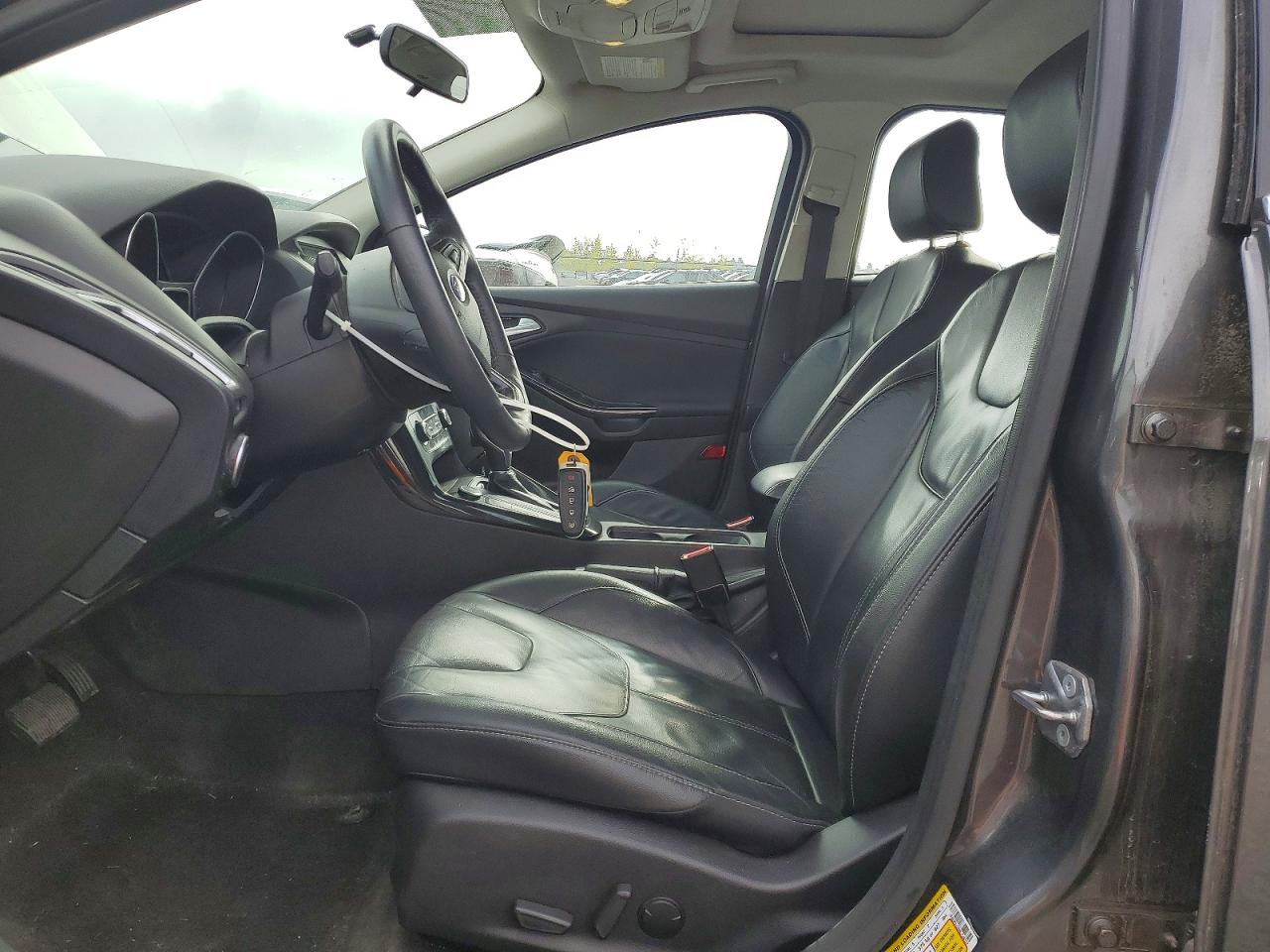 2017 FORD FOCUS TITANIUM photo 13