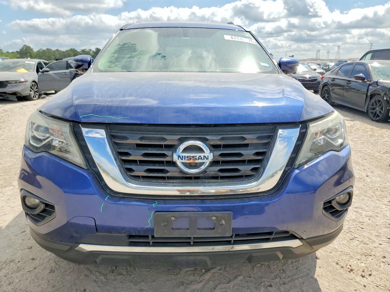 2017 NISSAN PATHFINDER S photo 9