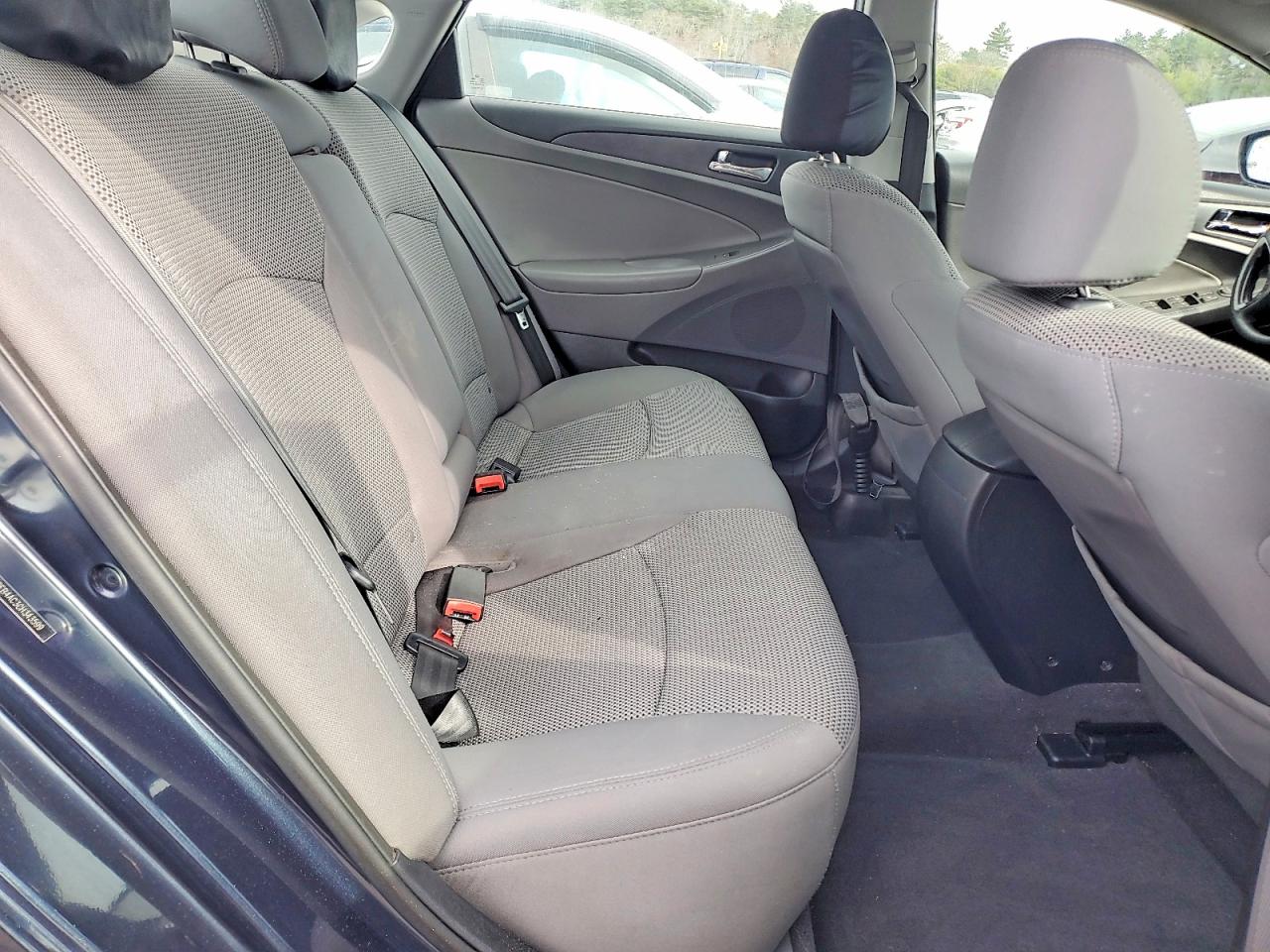2012 HYUNDAI SONATA photo 28