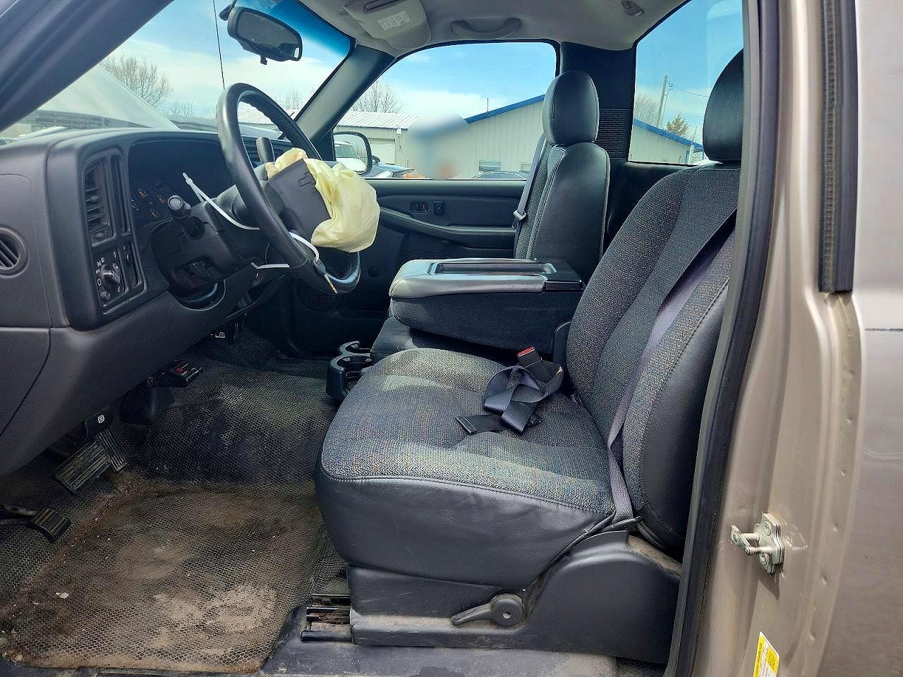 2006 CHEVROLET SILVERADO C1500 photo 13