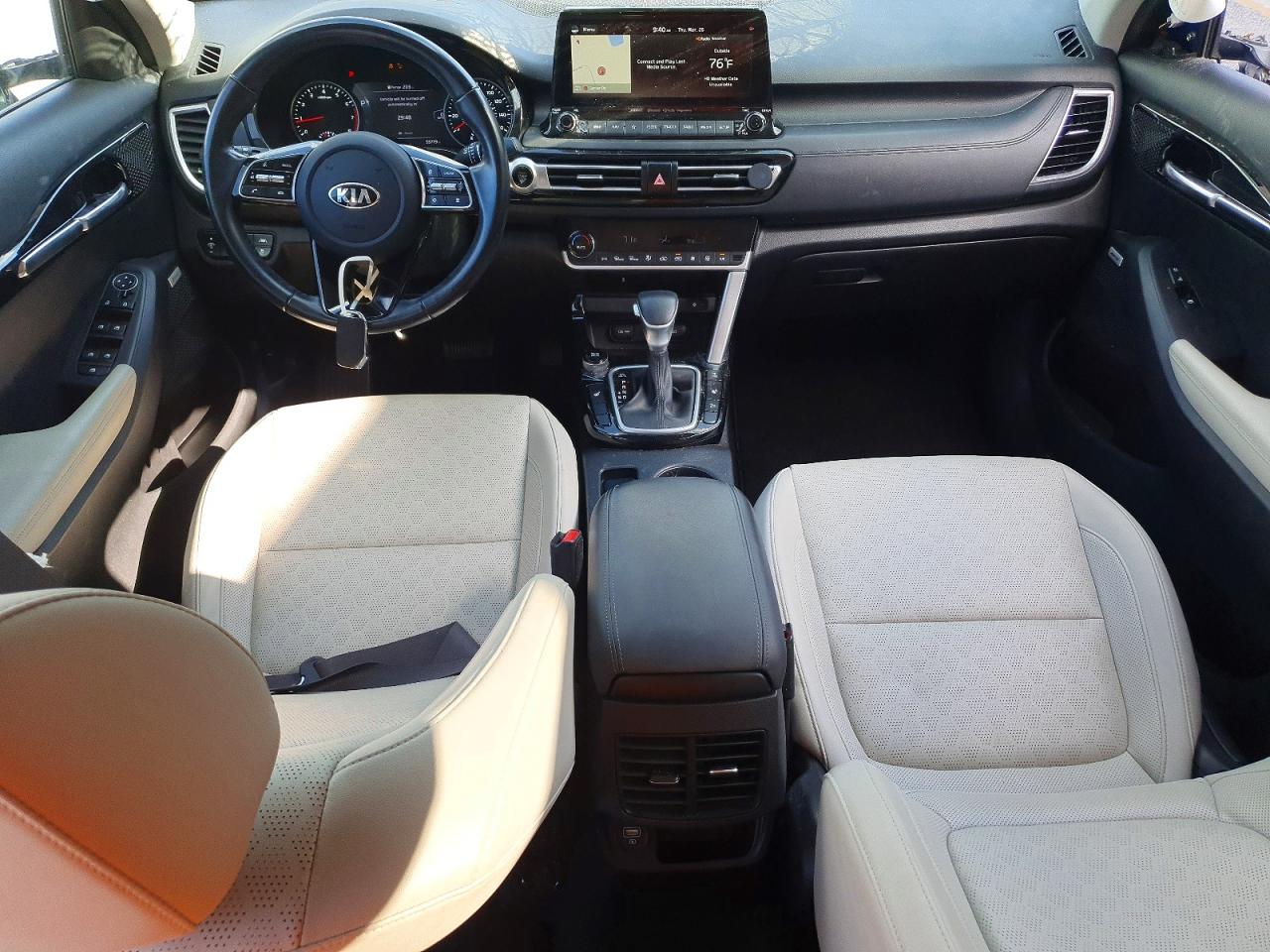 2021 KIA SELTOS SX TURBO photo 15