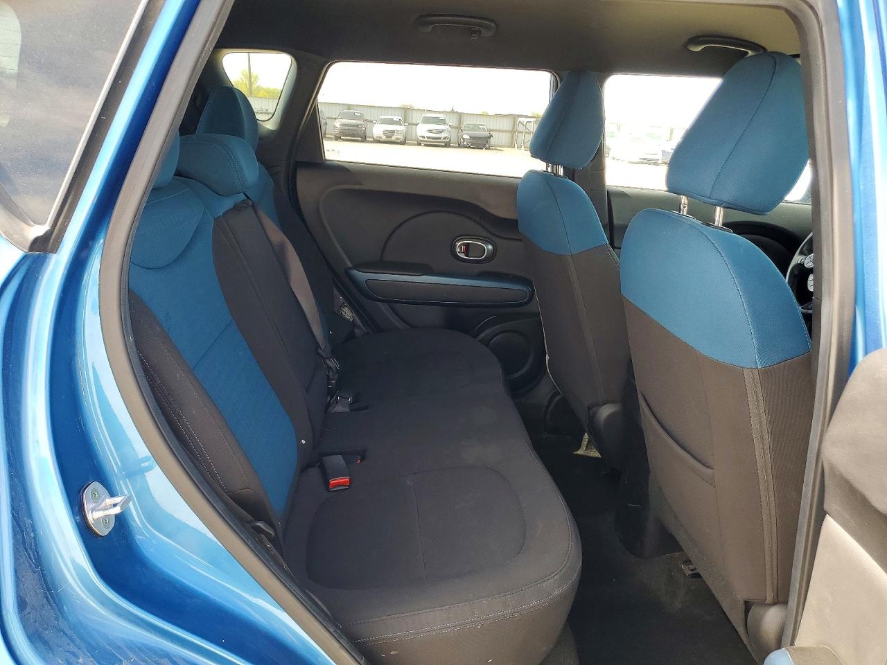 2015 KIA SOUL + photo 19