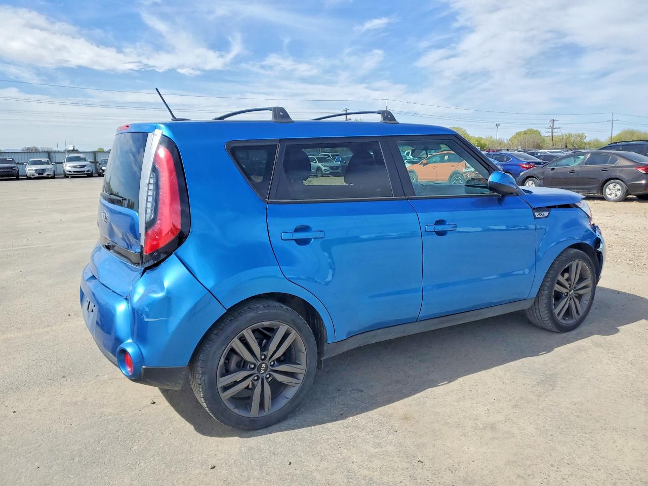 2015 KIA SOUL + photo 5