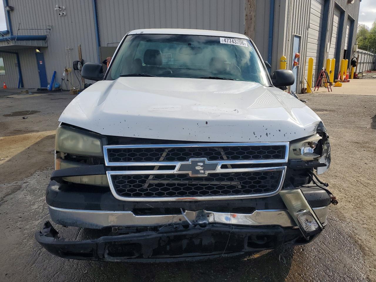 2006 CHEVROLET SILVERADO C1500 photo 5
