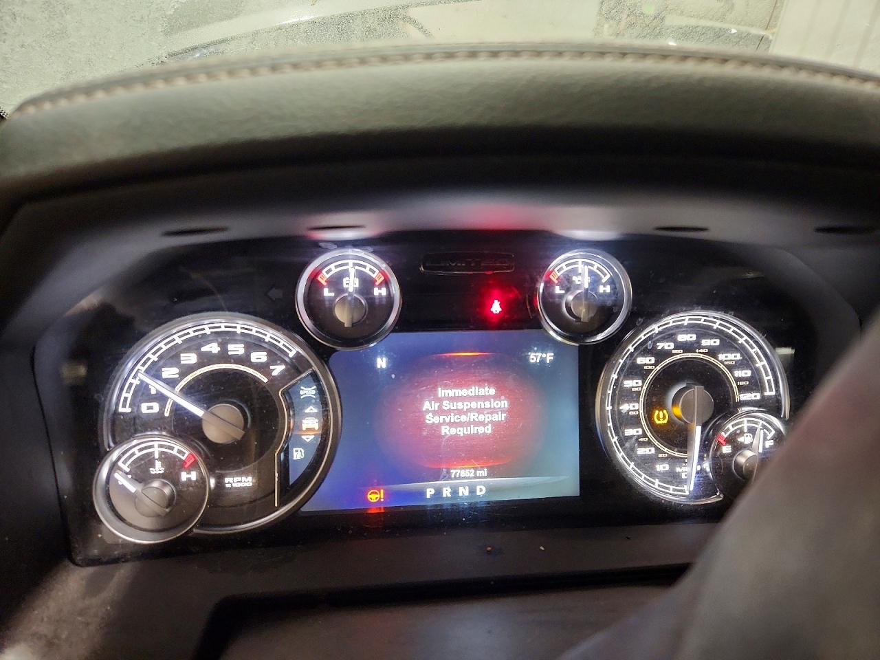 2017 RAM 1500 photo 17