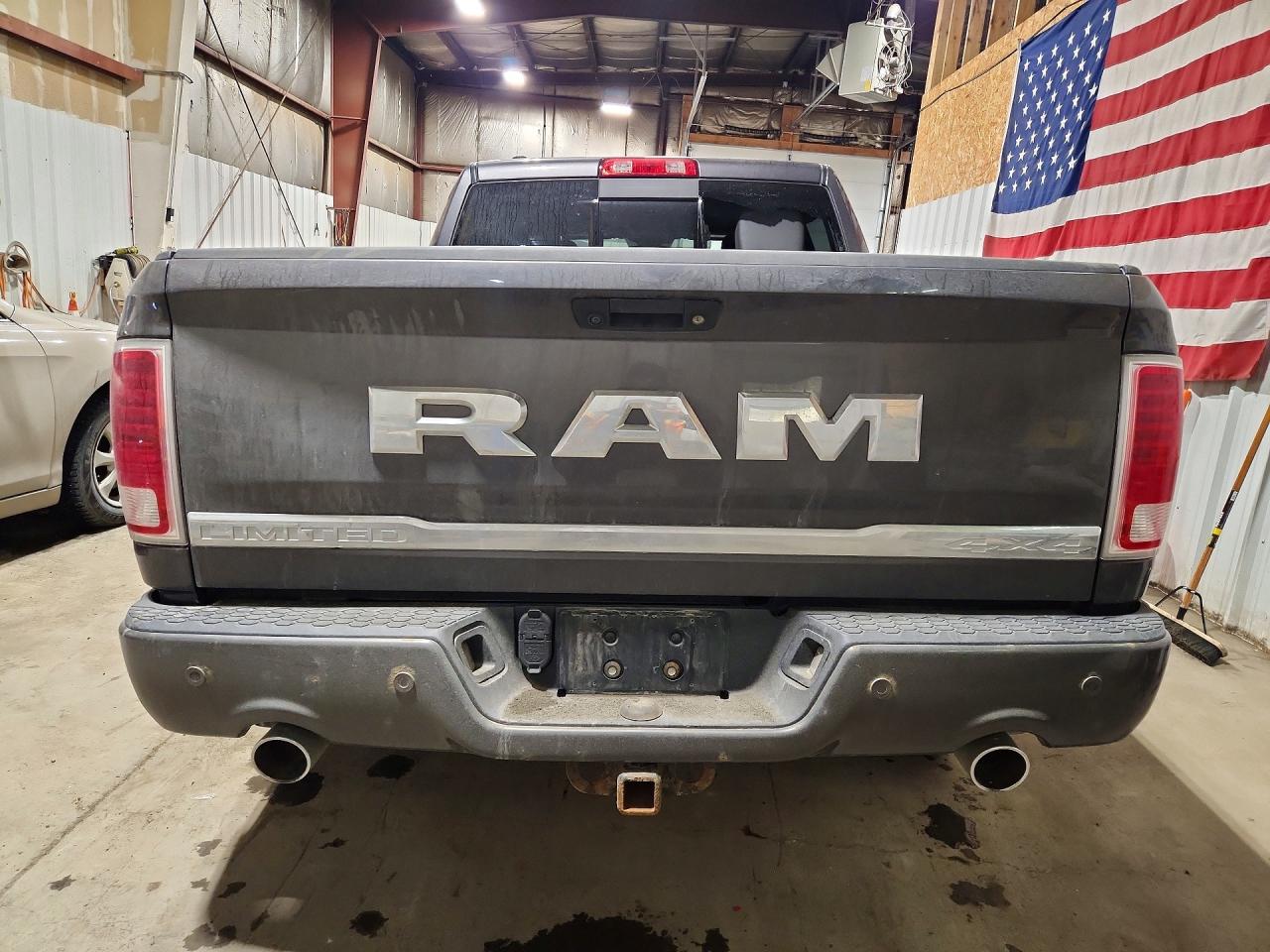 2017 RAM 1500 photo 11