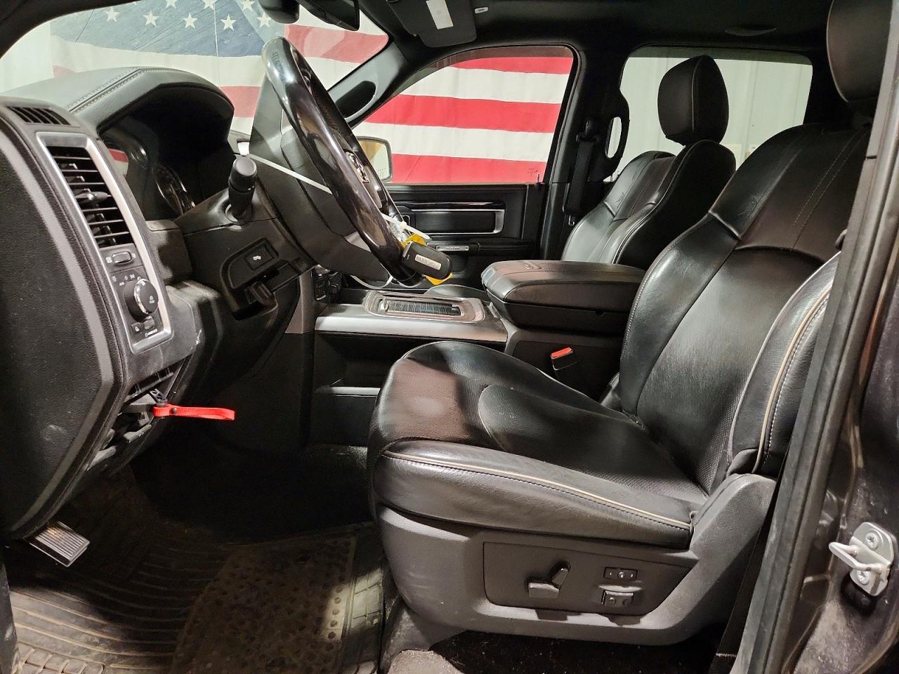 2017 RAM 1500 photo 13