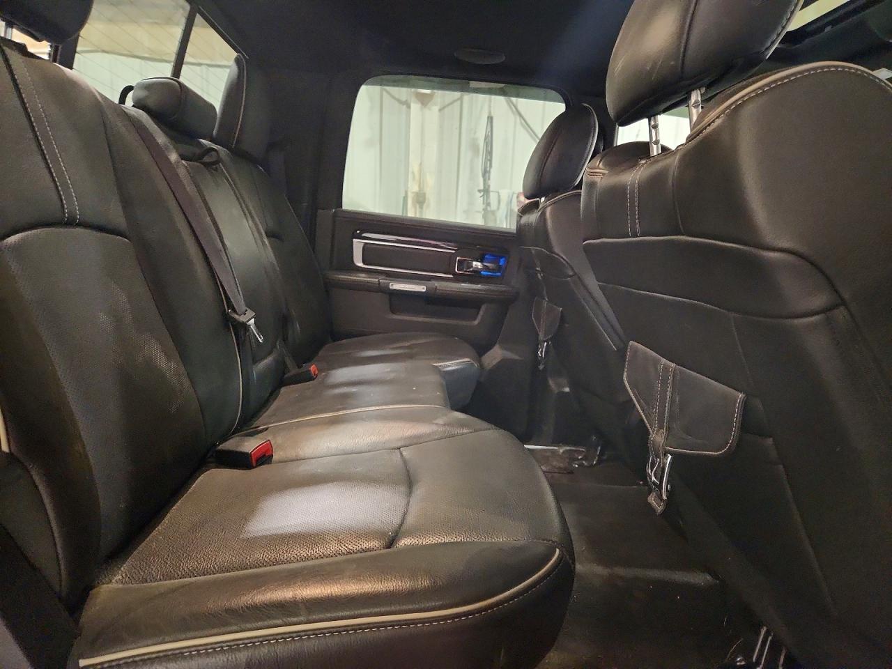 2017 RAM 1500 photo 19