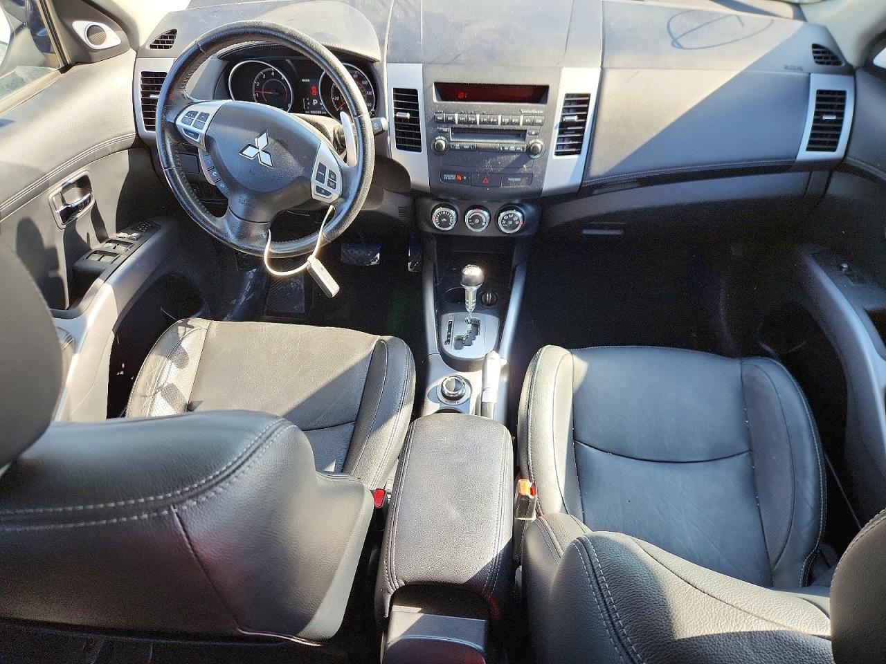 2012 MITSUBISHI OUTLANDER GT photo 22