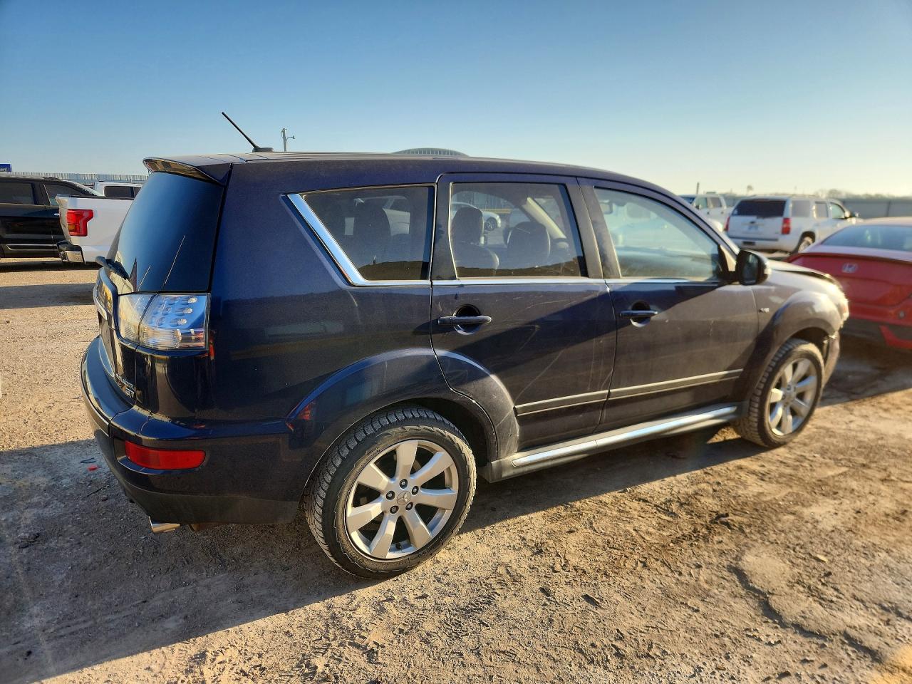 2012 MITSUBISHI OUTLANDER GT photo 7