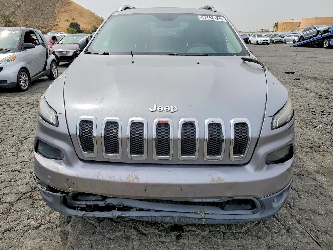 2015 JEEP CHEROKEE LATITUDE photo 9