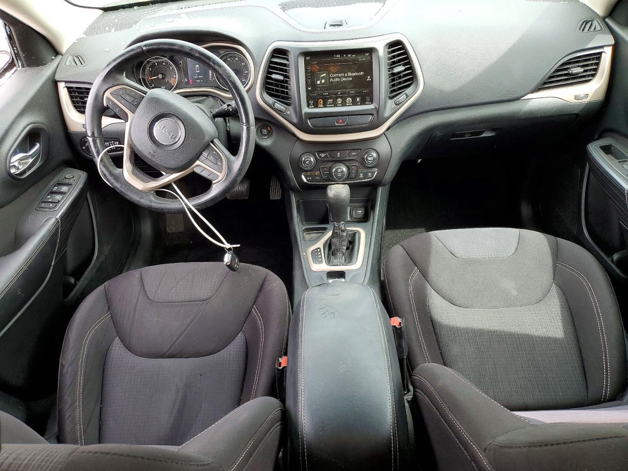 2015 JEEP CHEROKEE LATITUDE photo 15