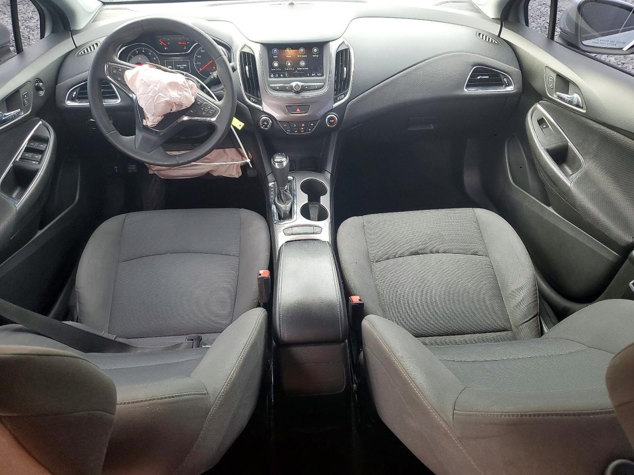 2019 CHEVROLET CRUZE LS photo 22
