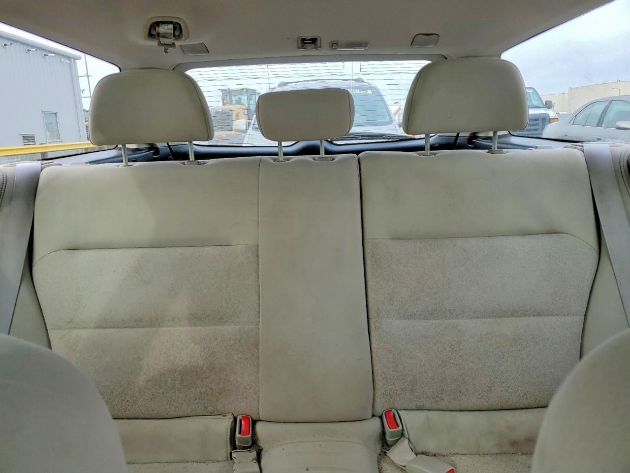 2009 SUBARU OUTBACK 2.5I photo 19