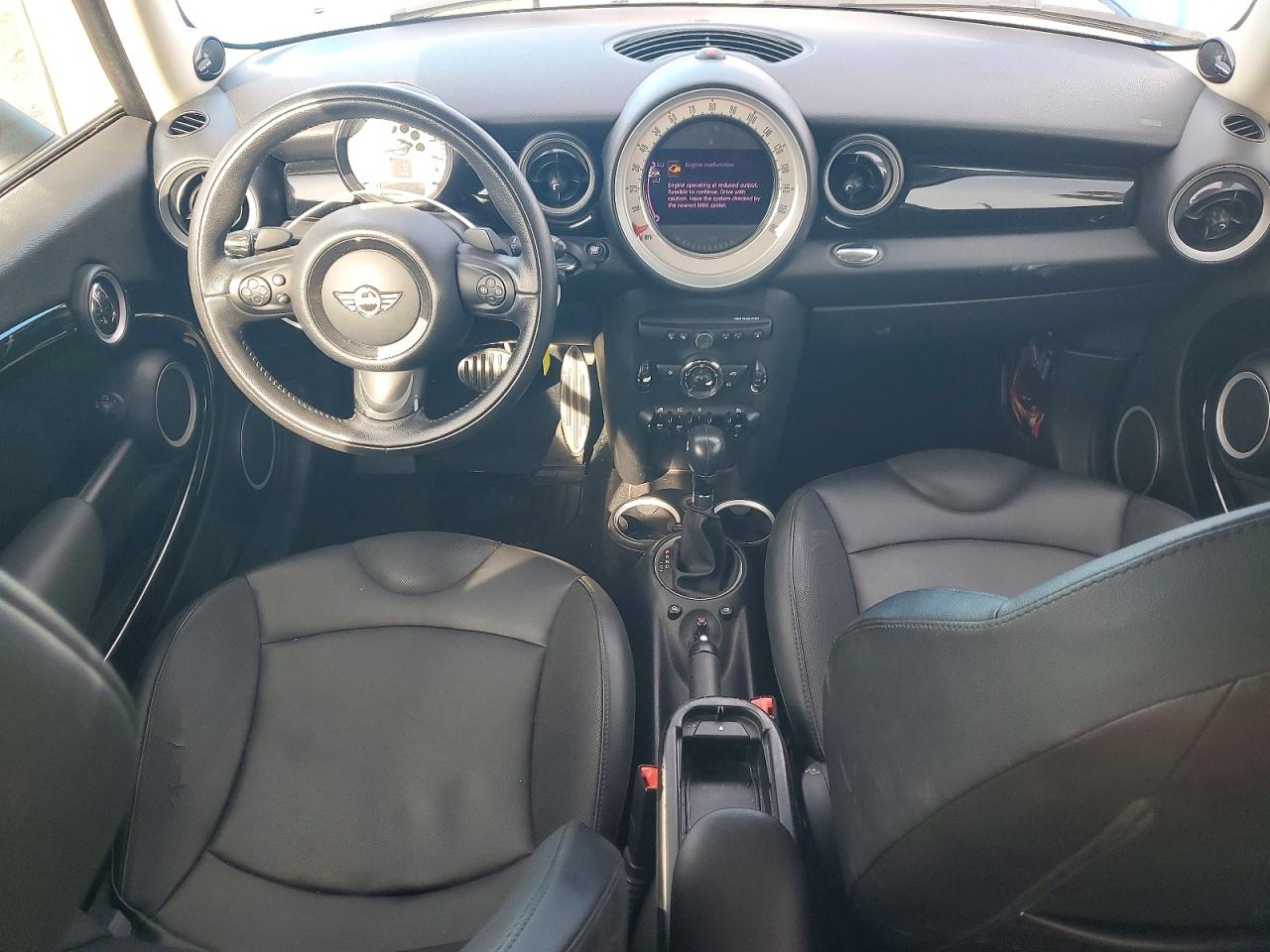 2012 MINI COOPER S photo 15