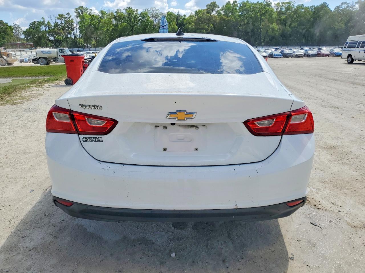 2017 CHEVROLET MALIBU LS photo 11