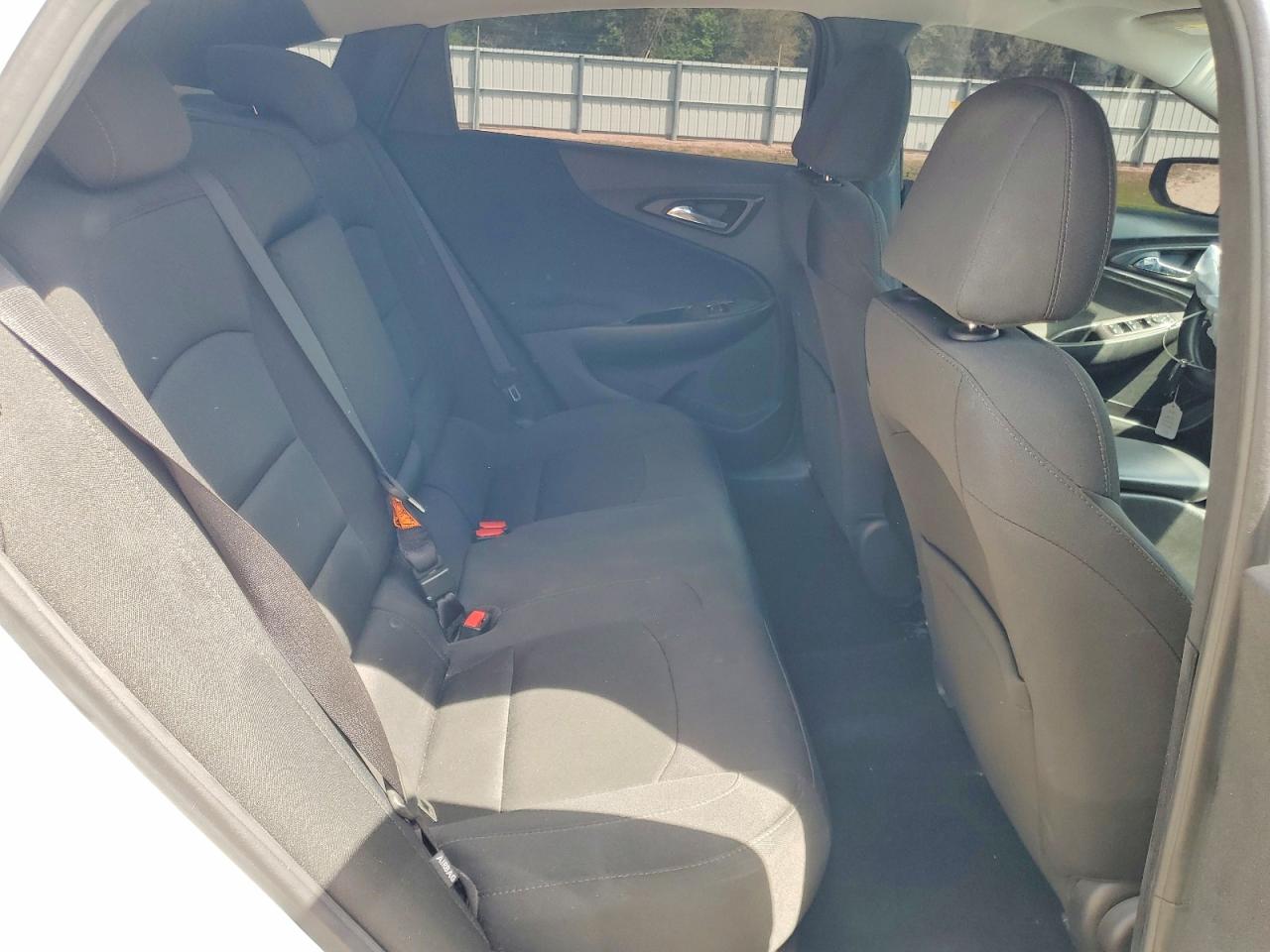 2017 CHEVROLET MALIBU LS photo 19