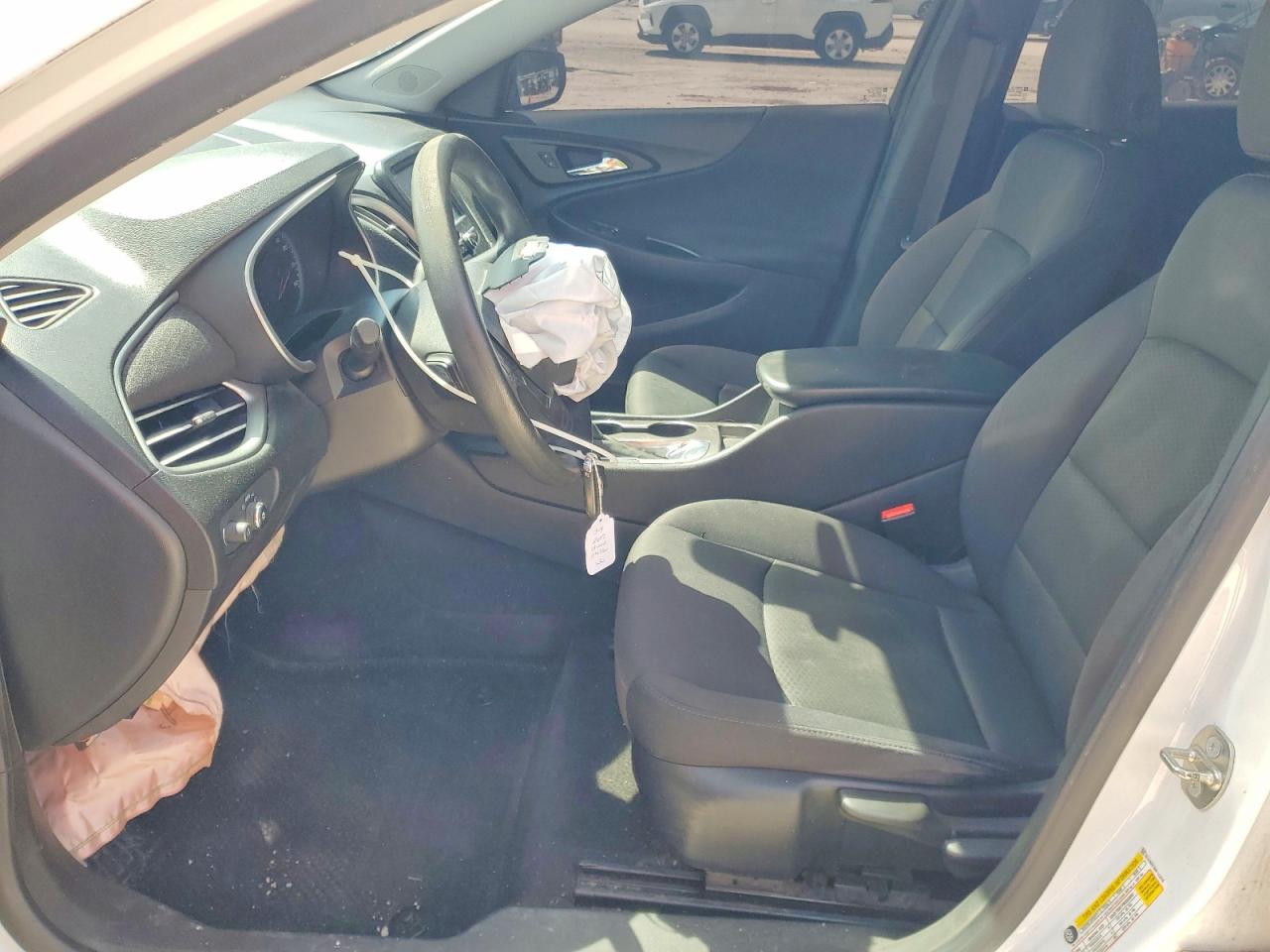 2017 CHEVROLET MALIBU LS photo 13