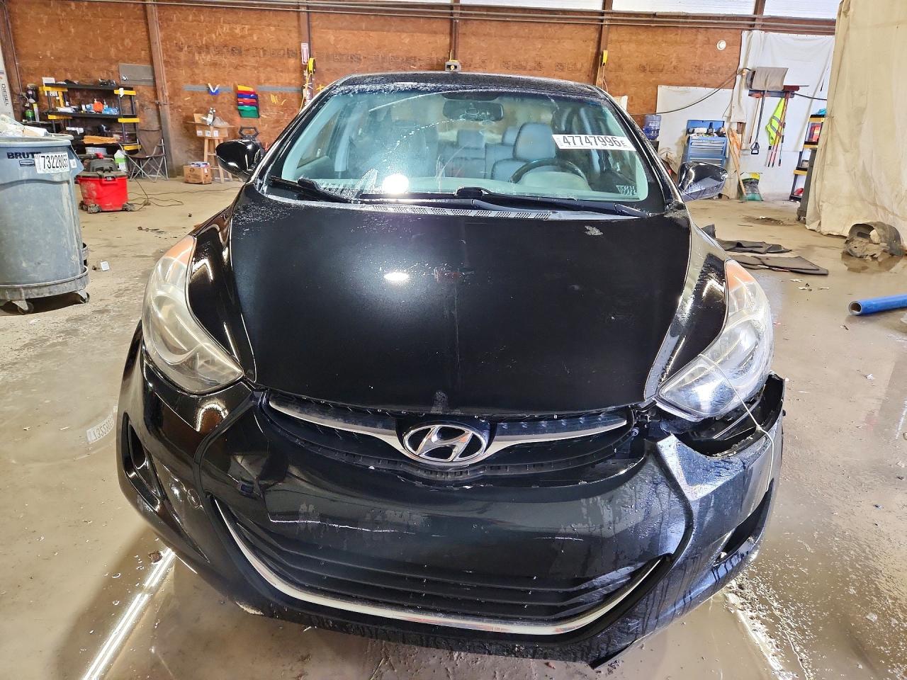 2013 HYUNDAI ELANTRA GLS photo 13