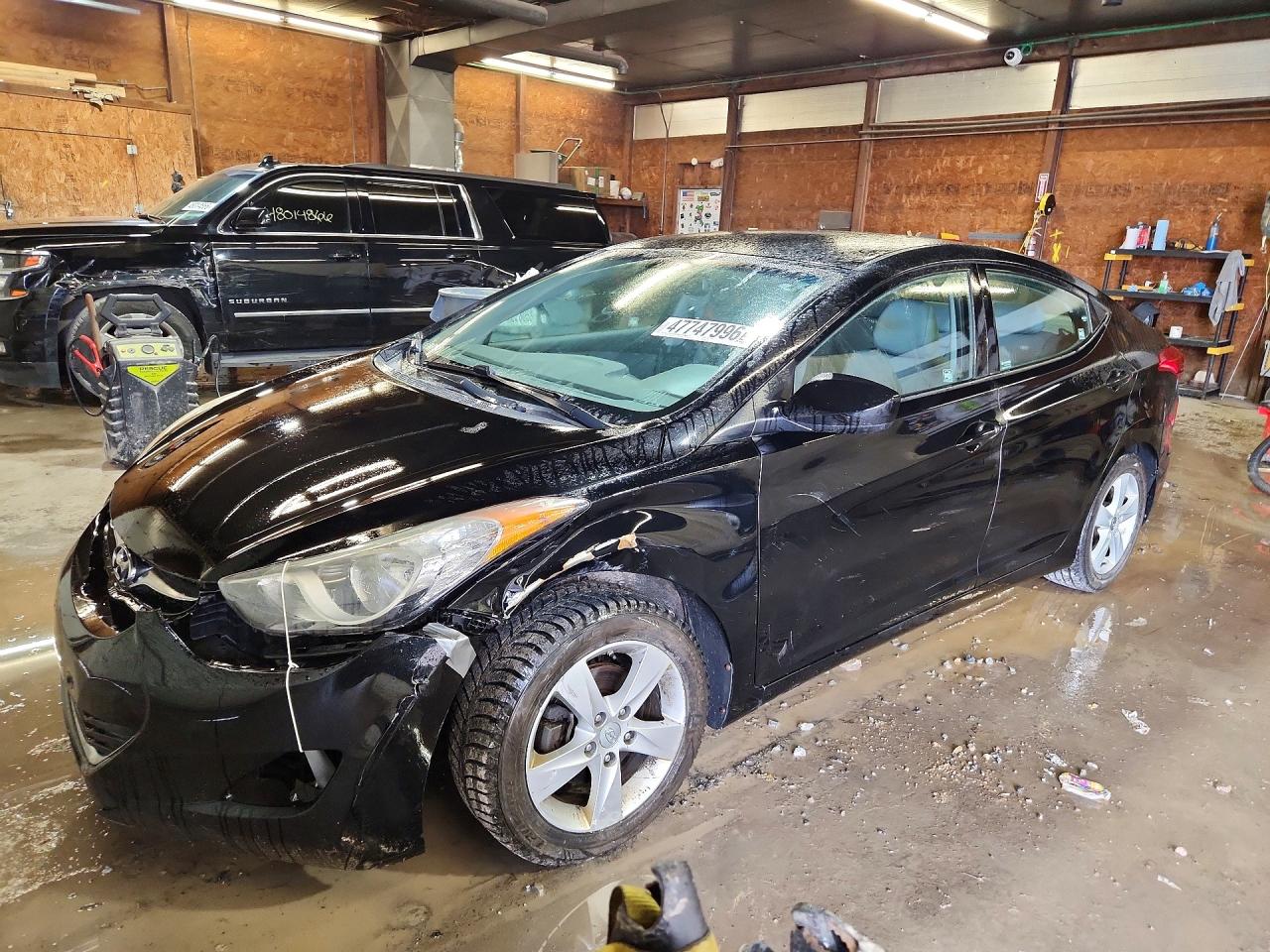 2013 HYUNDAI ELANTRA